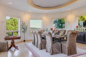 Dining - Healdsburg Luxury Villa Estate | Private Boutique Stay Near Plaza & Wineries (Healdsburg)