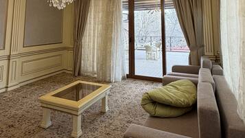 Suite, lanai, vistas a la montaña