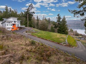 Property grounds - Discovery Bay Apartment -Beach Access Sleeps 4 (Port Townsend)
