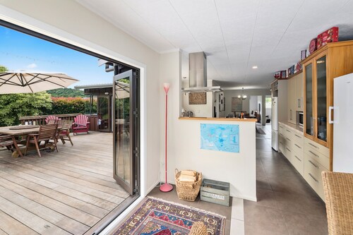 Paradise At 471 - Rotorua Holiday Home