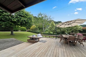 Luokittelematon kuva, 5 kautta 32, painike