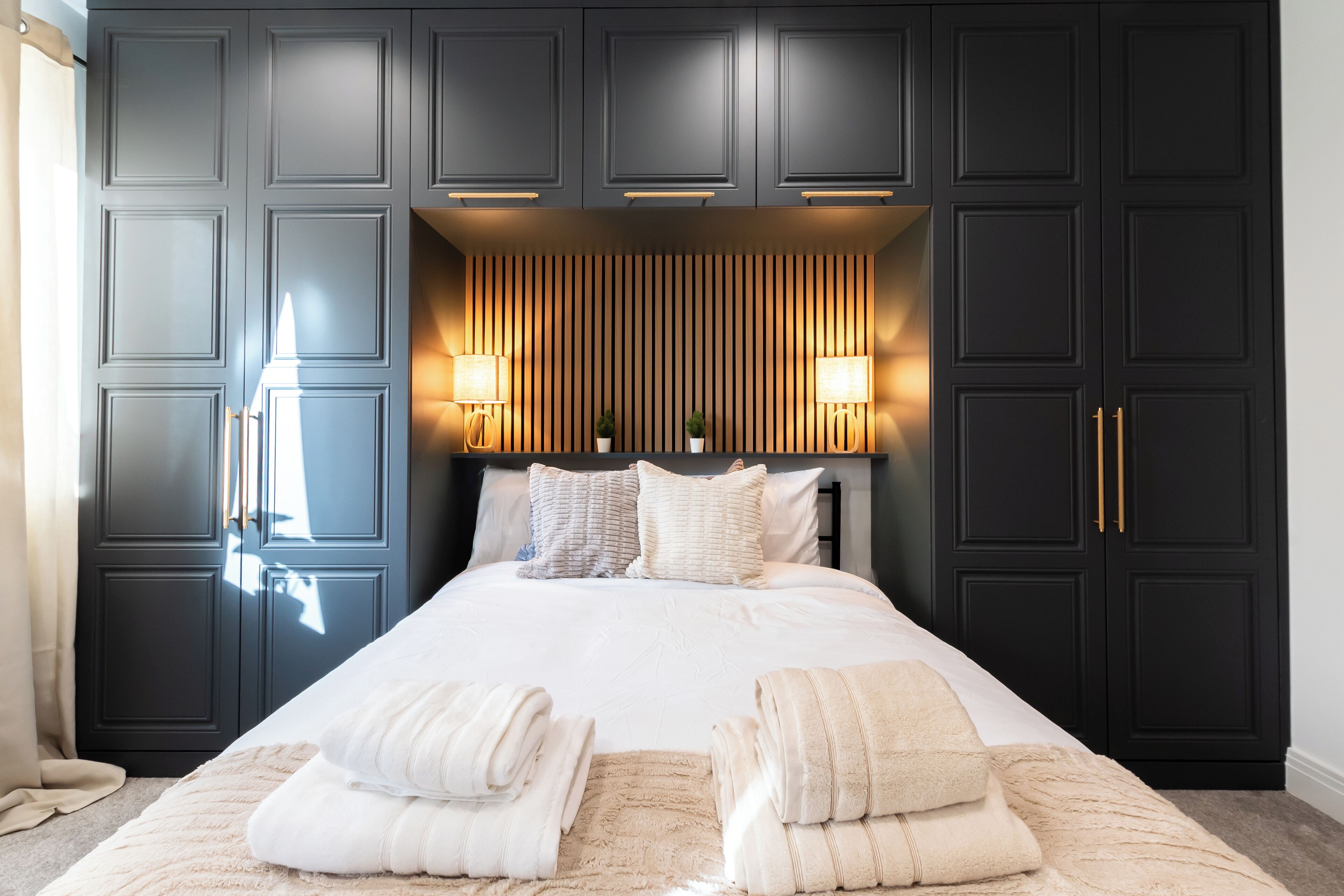 6 chambres, fer et planche à repasser, Wi-Fi gratuit, draps fournis