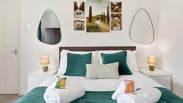 1 bedroom, iron/ironing board, Internet, bed sheets