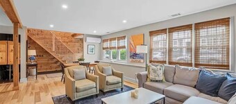 Modern, thoughtfully set-up in heart of town