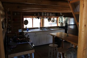 Oven, stovetop