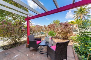 Terrace/patio - Oakland Park Gem w/ Year-Round Pool, 4 Mi to Beach (Oakland Park)