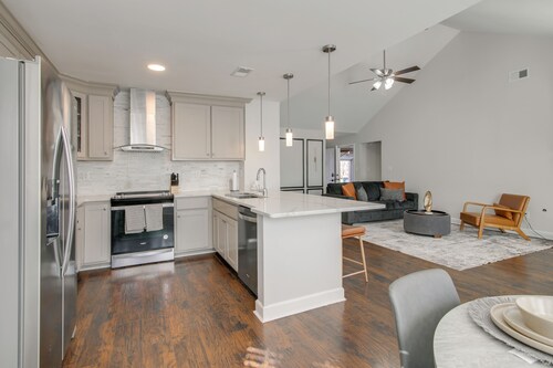 Walk to the Greenline: Sleek Cordova Home w/ Patio