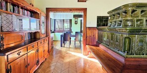 Luokittelematon kuva, 2 kautta 23, painike