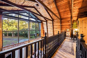Interior - Cedar Cabin on over an acre of tropical paradise (Cocoa)