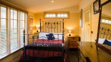 Bügeleisen/Bügelbrett, WLAN, Bettwäsche