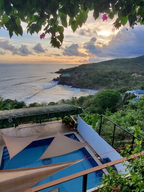 รูปภาพที่ไม่ได้จัดประเภท, 3 จาก 10, ปุ่ม