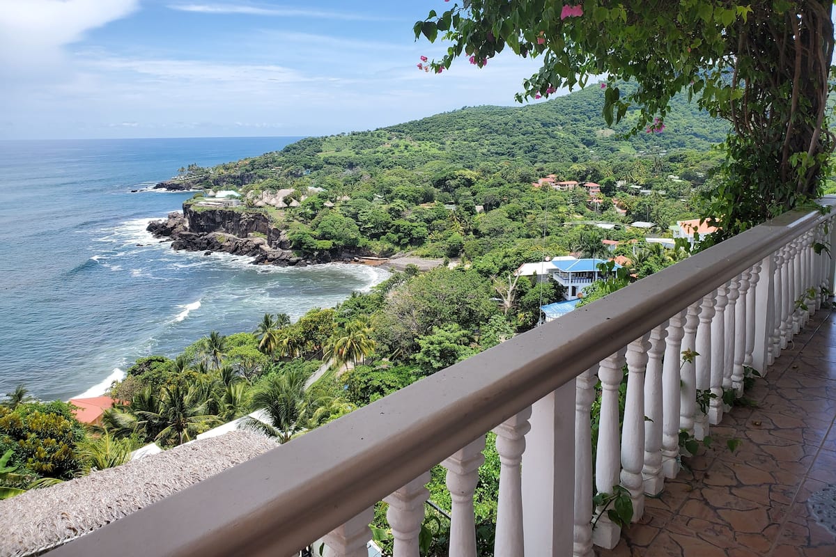 Quarto casal conforto, vista para o oceano | Wi-Fi de cortesia