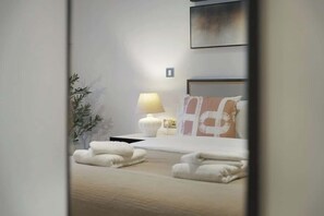 1 bedroom, WiFi, bed sheets - Modern 1-Bed Manchester City Centre Apartment (Greater Manchester)