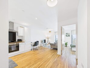 Interior - New! 1BR in Media city (Greater Manchester)