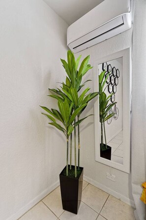 Imagen sin descripción, 4 de 44, botón