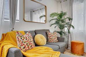 Imagen sin descripción, 5 de 44, botón