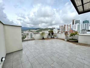 Photo non classée, 3 sur 37, bouton