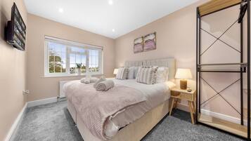 3 bedrooms