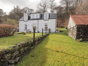 Exterior - Tigh a Phailean (Kyle)