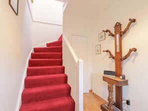 Interior - Tigh a Phailean (Kyle)