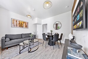 TV - Relax & Recharge+Spacious 4BR+Ideal for Families (Greater London)