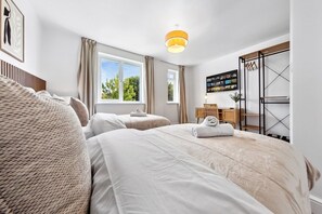 3 habitaciones, wifi gratis y ropa de cama 