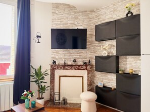 Interior - L'Élégance Nancy, a cocooning apartment for a premium home-from-home experience (Nancy)