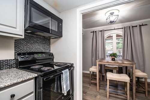 Little Jxn Condo — 5 min from Highland Village