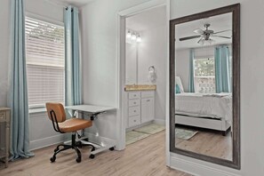 3 bedrooms, desk, iron/ironing board, travel cot - Peaceful Oasis-Santa Rosa Beach-Family Friendly (SANTA RSA BCH)