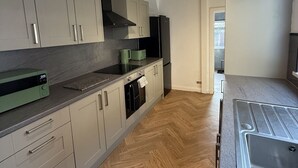 Private kitchen - Cleethorpes top pick for guests and contractors! (North East Lincolnshire)