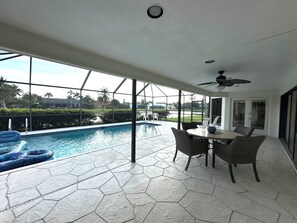 Unclassified image, 5 of 24, button