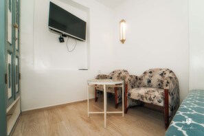 Interior - Authentic Andalusian patio in the heart of the blue pearl of the Rif (Chefchaouen)