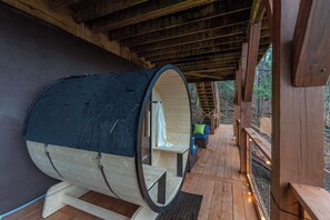 Terrace/patio - Mountain Retreat - Sauna - Hot Tub - Fire Pit (Asheville)