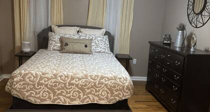 Craft Cottage – Cozy Stay in the Heart of Berea