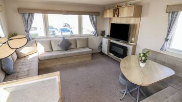 Cottage | Living area