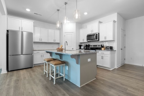 Townhome Greensboro 3Bd 2Bth