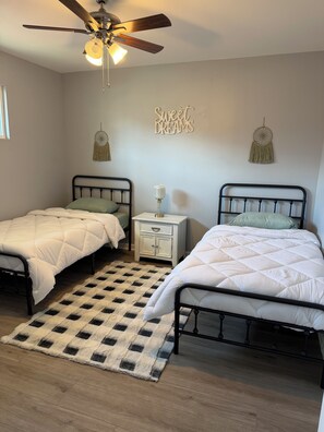 Uklassifisert bilde, 4 av 9, knapp