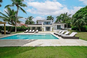 Pool - Escape to Paradise 5-star VIP Resort, Private Beaches, Pools & Unlimited Dining (Puerto Plata)