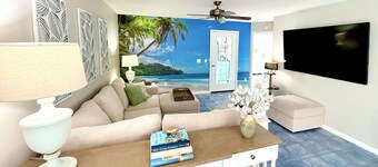 Heart of The Villages, Near Sumter Landing! 2BR/2BA Golf Cart,Guest IDs included