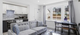 The Quayside Serviced Apartments | The Hideaway