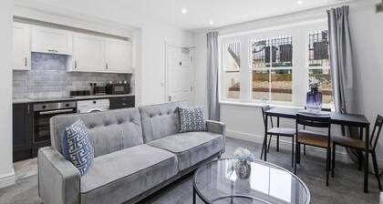 The Quayside Serviced Apartments | The Hideaway