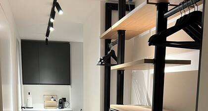 Gemütliche, moderne, voll ausgestattete Wohnung, mit kl. Gärtchen, 100m zum See