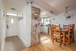 Dining - Driftwood | Pittenweem (Pittenweem)