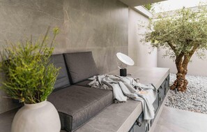 Property grounds - Pet friendly home in Sibenik (Sibenik)