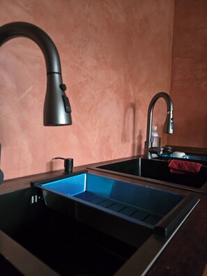 Dortoir Partagé Design, dortoir mixte | Cuisine privée