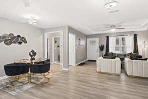 Interior - Comfortable cozy getaway! (Atlanta)