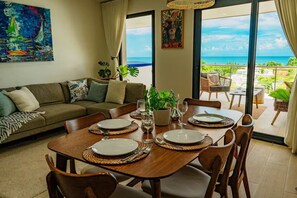 Dining - Private jacuzzi with Ocean View, 5 min from beach (Las Terrenas)