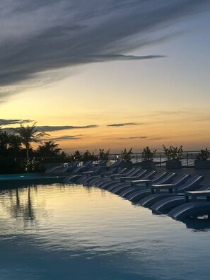 Botón de imagen sin clasificar, 3 de 17