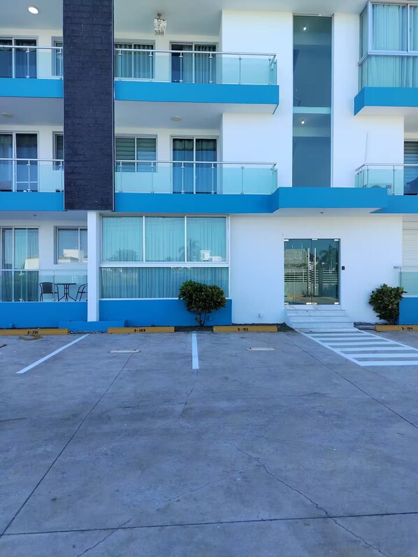 Photo non classée, 1 sur 17, bouton