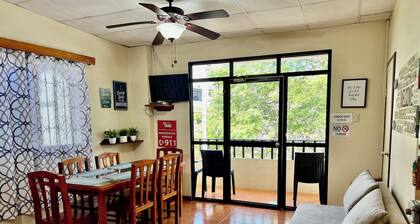 Casa Mabell: Beautiful 3 Bedroom Apartment - Prime Location in San Cristobal!